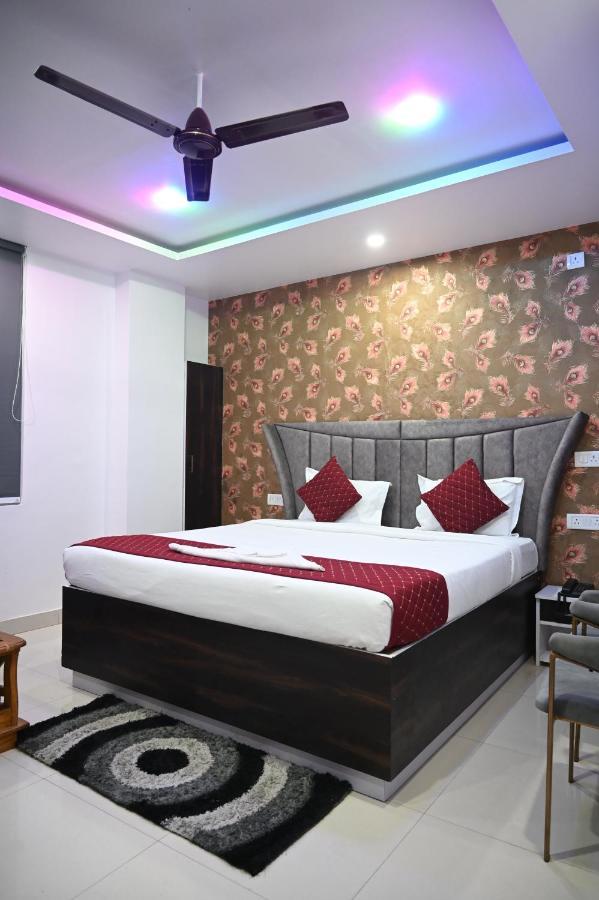Hotel Diamant Inn Patna  Exterior photo